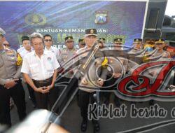 Kapolda Jatim Berangkatkan 50.789 Paket Bantuan Kemanusiaan untuk Warga Terdampak Banjir di Jawa Tengah