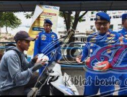 Manfaatkan Momentum Ramadhan Berkah, Satpolairud Polres Bangkalan Bagi-bagi Takjil Gratis