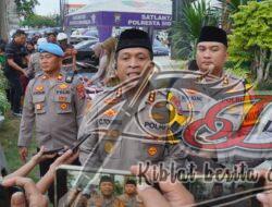 Kapolresta Sidoarjo Berbagi Takjil untuk Masyarakat di Berkah Bulan Suci Ramadhan