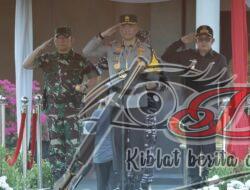 Pimpin Apel Gelar Pasukan Operasi Ketupat Semeru 2024 Kapolda Jatim Targetkan Zero Kecelakaan