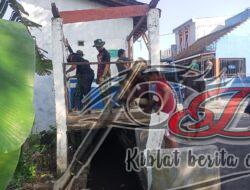 Satgas TMMD Ke-120 Kodim 0726/Sukoharjo Mulai Rehab Poskamling