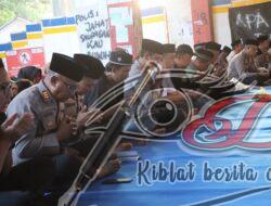 Polres Malang Bareng JSKK dan PK3 Gelar Doa Bersama di Pintu 13 Stadion Kanjuruhan
