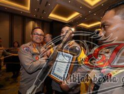 Polres Pelabuhan Tanjung Perak Terima Penghargaan dari Kapolda Jatim kategori Kemitraan Terbaik