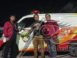 DSD SDS Jatim Letting 97-98 Mengembangkan Sayapnya Serahkan Ambulans Gratis di Jombang