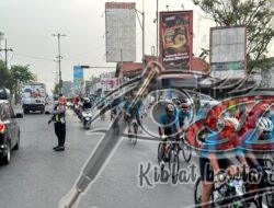 Polresta Sidoarjo Amankan Jalur Tour de Panderman 2024 Warga Antusias Suport Para Pembalap