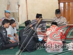 Polisi Fasilitasi Tahanan Narkoba Menikah di Masjid Baiturahim Polres Kediri Kota