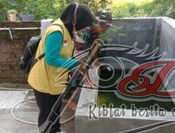 Kerja Sama Babinsa dan Kader Jumantik Dalam Berantas Sarang Nyamuk