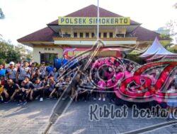 Kapolsek Simokerto Ajak Masyarakat Makan Dan Joget Bersama Rayakan Hut Bhayangkara Ke 78