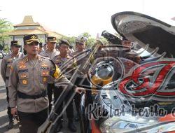 Kapolres Sampang Cek Ranmor Dinas, Pastikan Siap Dipakai Pengamanan Pilkada 2024