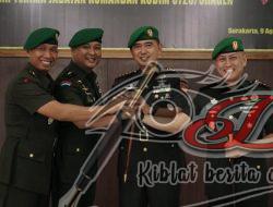 Letkol Yoga Serahkan Tongkat Komando Kodim 0725/Sragen Kepada Letkol Ricky