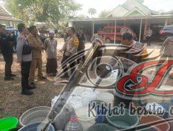 Polres Probolinggo Kota Kembali Beri Bantuan 10 Ribu Liter Air Bersih di Tongas