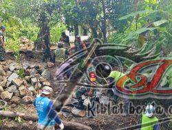 Bangun Talud, Cegah Air ke Jalan