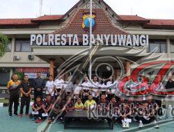 Kapolresta Banyuwangi Lepas Atlet Bola Voli U-15 Menuju Kejurprov Jatim di Sidoarjo