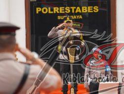 Kapolrestabes Surabaya Pimpin Sertijab Kabag SDM dan Kapolsek, Tegaskan Profesionalisme