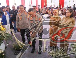 Kapolda Jatim Resmikan GOR Bulutangkis Tathya Dharaka Polres Kediri Kota