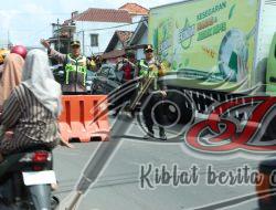 Puncak Arus Balik di Tanah Merah, Kapolres Bangkalan Bersama Tim Urai Turun ke Jalan