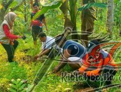 Antisipasi Bencana Longsor, FRPB Pamekasan Berkolaborasi Rilis Penanaman Vetiver