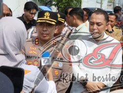Polres Pelabuhan Tanjungperak Dampingi Pemkot Surabaya Segel Gudang Sentoso Seal