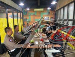 Polantas Menyapa : Polres Pelabuhan Tanjung Perak Ajak Komunitas Forum Komunitas Pelabuhan Roro Jadi Pelopor Tertib Berlalu Lintas