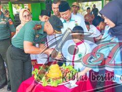 Dandim 0724/Boyolali Bagikan Makanan Bergizi di MI Karanglo, Dukung Program Presiden Prabowo