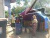 Babinsa Dampingi BBWS Bengawan Solo Salurkan 8.000 Liter Air Bersih untuk Warga Terdampak Kekeringan di Gesi
