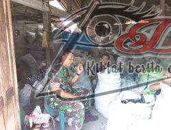 Musim Kemarau, Babinsa Ingatkan Pengusaha Rosok Waspada Kebakaran