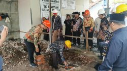 Resmikan Pembangunan Kelas Baru TK ABA 36 Surabaya, Ketua PDM Kota Surabaya Tekankan Akuntabilitas dan Amal Jariah