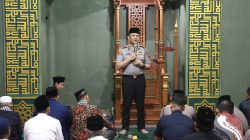 Subuh Keliling: Kapolres Tanjung Perak Ajak Warga Jaga Keamanan Lingkungan.