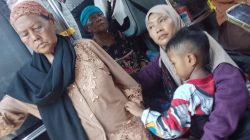 Penumpang Trans Jatim Berjubel, Lansia dan Ibu Gendong Anak Terancam Keselamatannya